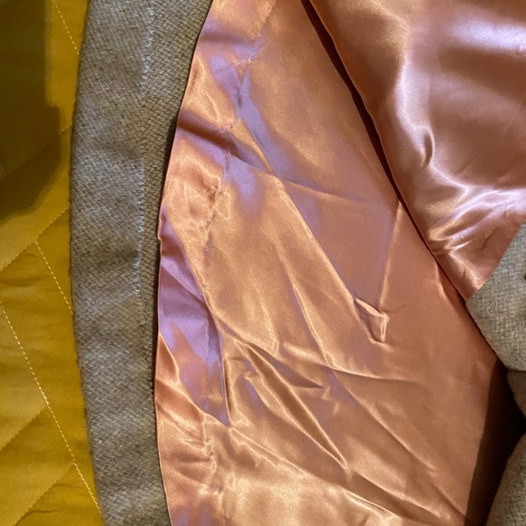 Vintage Holly Heather by Alorna Poncho - Picture 2 of 6